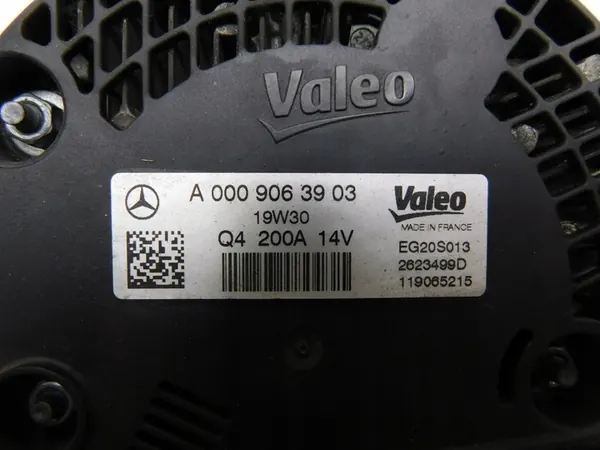 Generaattori - Mercedes W177 W247 2.0d A0009063903 image 6