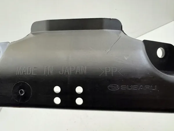 Subaru OE 56440SG020 Front Right Undershield - Used image 5