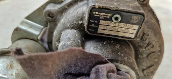 Turbo Nissan Juke 1.5 DCI OEM H82728393 - Usado image 3