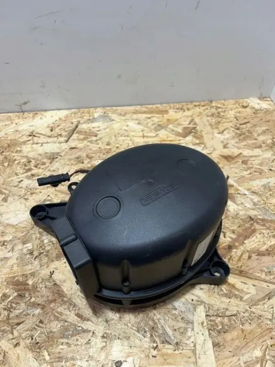 Mercedes-Benz Versterker OEM A1679063804 Gebruikt image 2