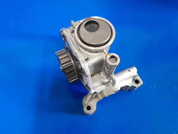 Öljypumppu OEM CM5G-6600-DC Ford Focus MK3 1.0 EcoBoost image 2