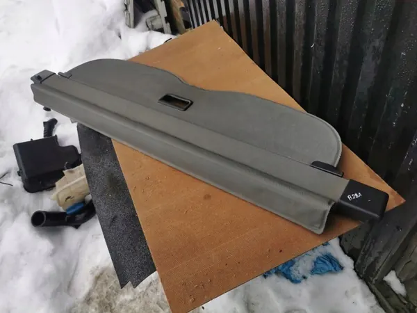 Rouleau d'étagère de coffre AUDI A4 B5 Break OEM 8D9863553 image 6