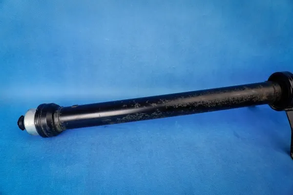 Drivaxel Audi A8 4H Long 4H4521101R image 2