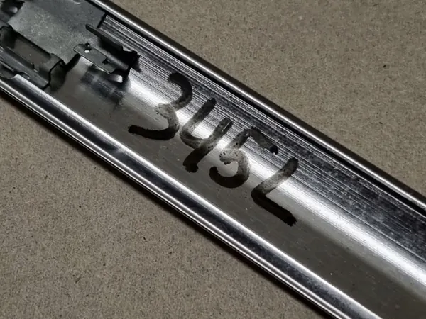 Mercedes-Benz EQS sidorutslist OEM A2976731900 image 7