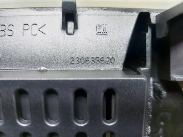 Écran de grille Opel Vectra C OEM 09177133 image 6