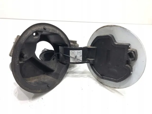 Bränsletanklock Renault Clio V Hatchback image 3