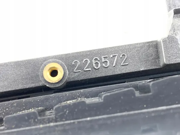 OEM LORK-1669-23225 framventilationsgallret för Fiat Bravo II image 5