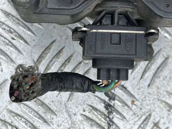 Tändspole Ford Mondeo MK3 988F-12029-BA image 4