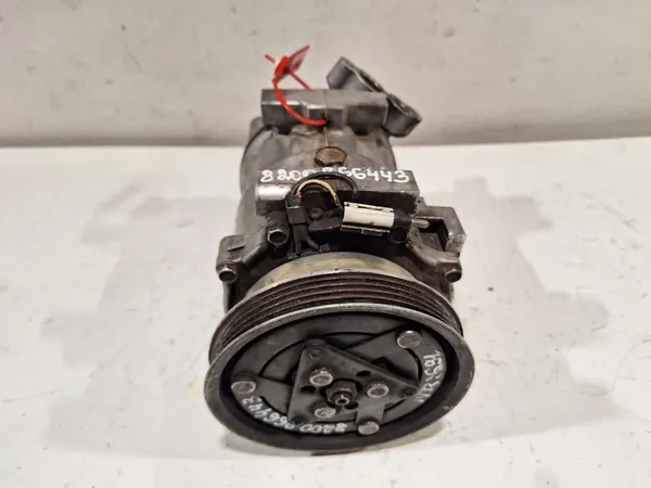 Compressore aria condizionata Dacia Logan I 1.4 8V OEM 8200866443 image 3