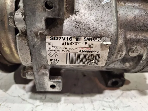 Compressore aria condizionata Dacia Logan I 1.4 8V OEM 8200866443 image 5