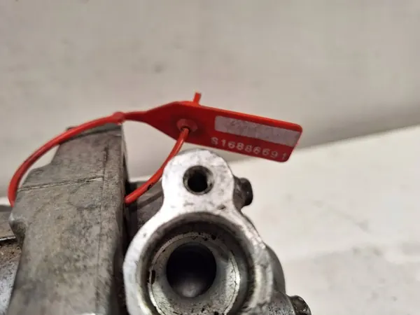 Compressore aria condizionata Dacia Logan I 1.4 8V OEM 8200866443 image 6