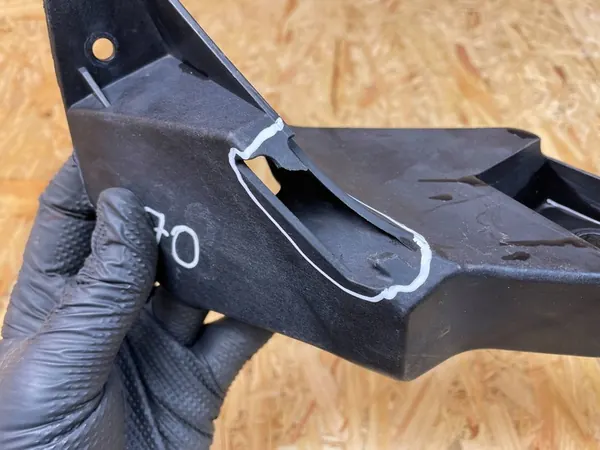 Supporto faro anteriore destro VW Polo VI 2G 2GS805072B image 3