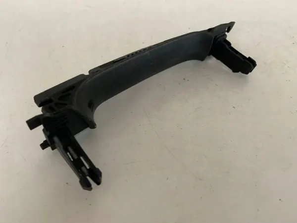 Audi A5 Etu oikea ovenkahvankehyks OEM 8W0837205 image 4