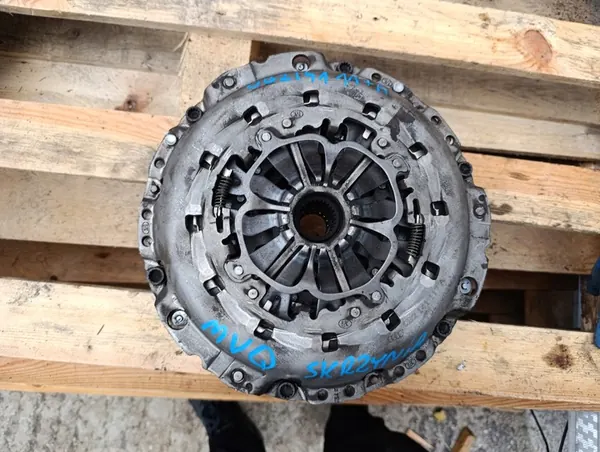 Volante bimassa completo Audi 1.8 TFSI image 5