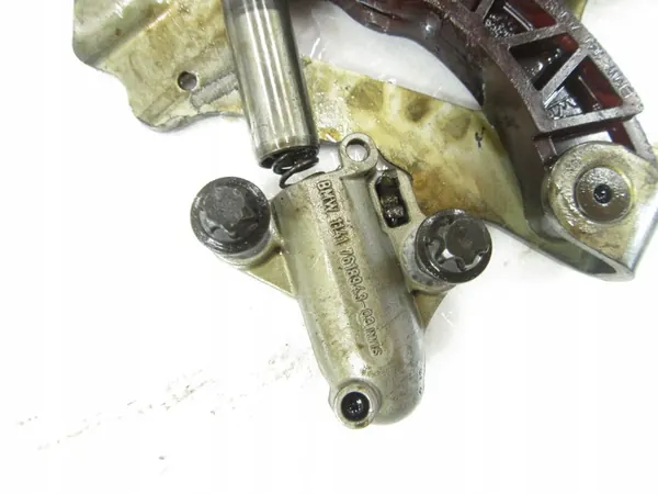 Acionamento da bomba de óleo BMW E70 E90 E91 F01 F10 F11 F15 F20 F25 F30 F31 N55B30A image 2