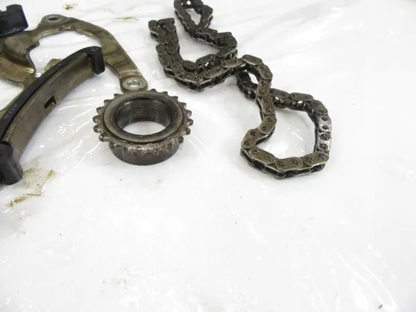 Acionamento da bomba de óleo BMW E70 E90 E91 F01 F10 F11 F15 F20 F25 F30 F31 N55B30A image 7