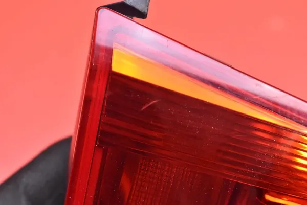 Lámpara Trasera Izquierda 5N0945093G VW Tiguan 11-17 image 10