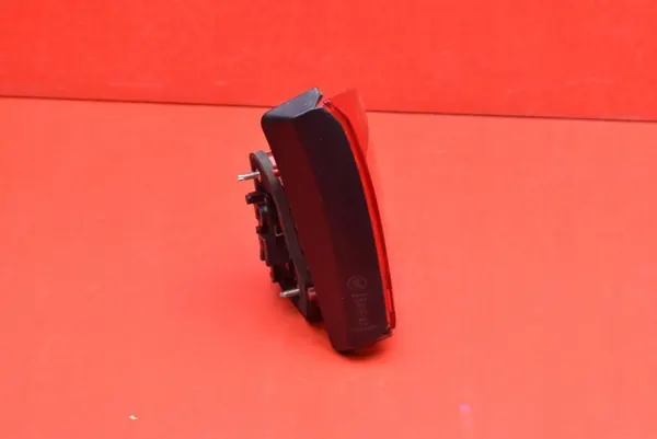 Lámpara Trasera Izquierda 5N0945093G VW Tiguan 11-17 image 4