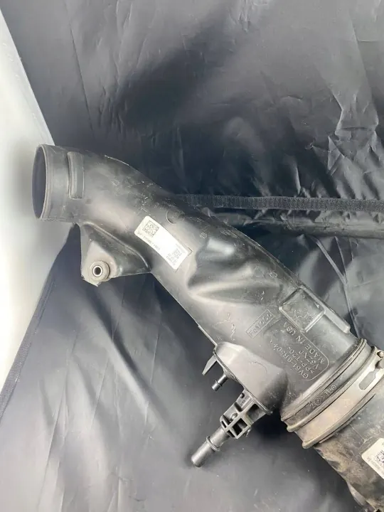 Ford Kuga II turbo imuputki OEM GV619C623 image 3