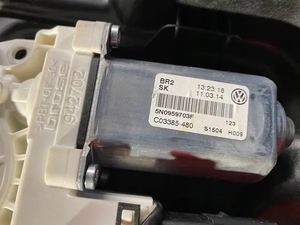 Regulador de janela traseira esquerda Volkswagen OE image 5