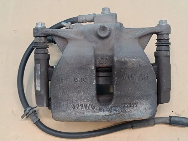 Skoda Superb B8 (3V) 2017 Oikea Etujarrusatula image 2