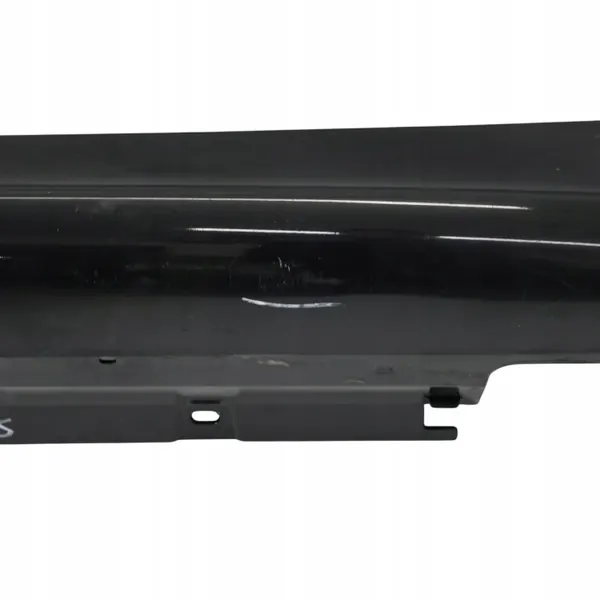 BMW F46 GT Estribo Izquierdo OEM 8067075 Negro Zafiro image 10