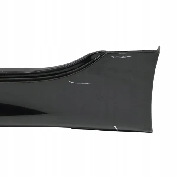 BMW F46 GT Estribo Izquierdo OEM 8067075 Negro Zafiro image 4