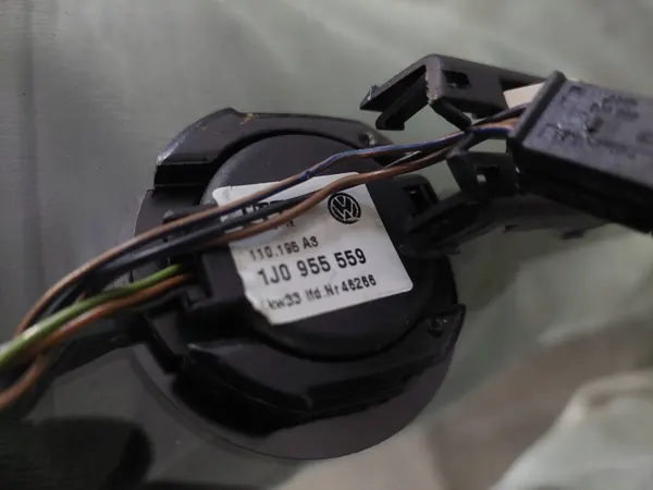 OEM 1J0955559 Framruta-sensor för Volkswagen image 3