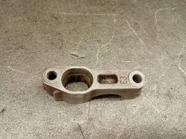 OEM 078457C Chapeau de Palier d'Arbre à Cames Audi A6/A8 image 2