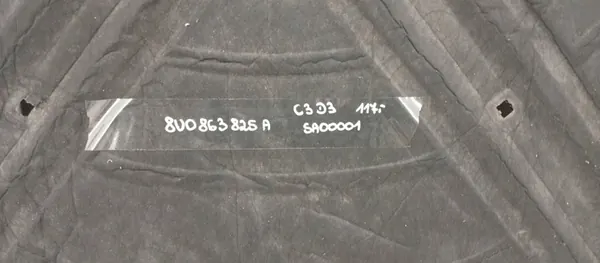 Audi Q3 8U Motorkap Isolatie 8U0863825A image 2