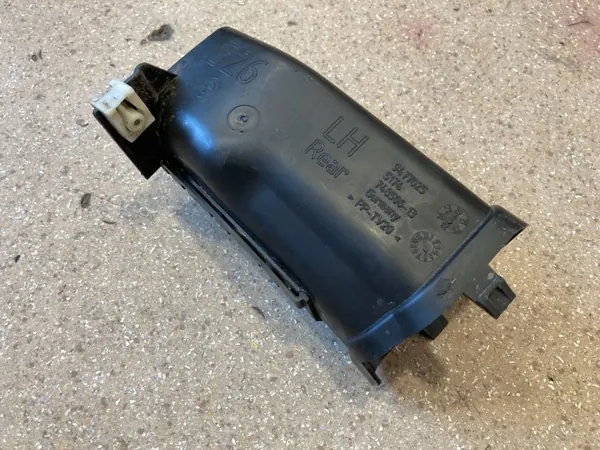 Ilmanotto vasen etu OEM 9477025 BMW G26:lle image 2