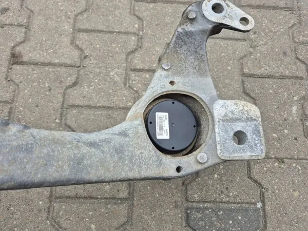 OEM 7L6199207B Etuapukehys VW Touaregille image 9