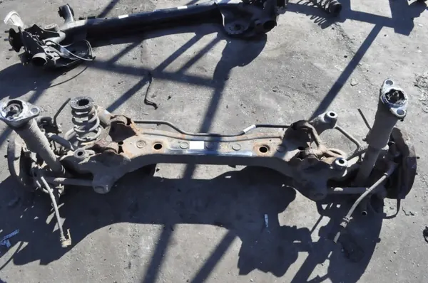 OEM 244638 Hinterachsschwinge für Hyundai Sonata V image 2
