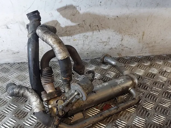 Volkswagen OE 03G131512AQ motor-kylningskylare image 2