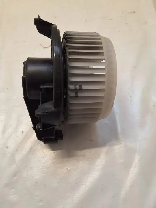Ventilador Calefactor Toyota OEM 472WLHAUT0 - Usado image 3