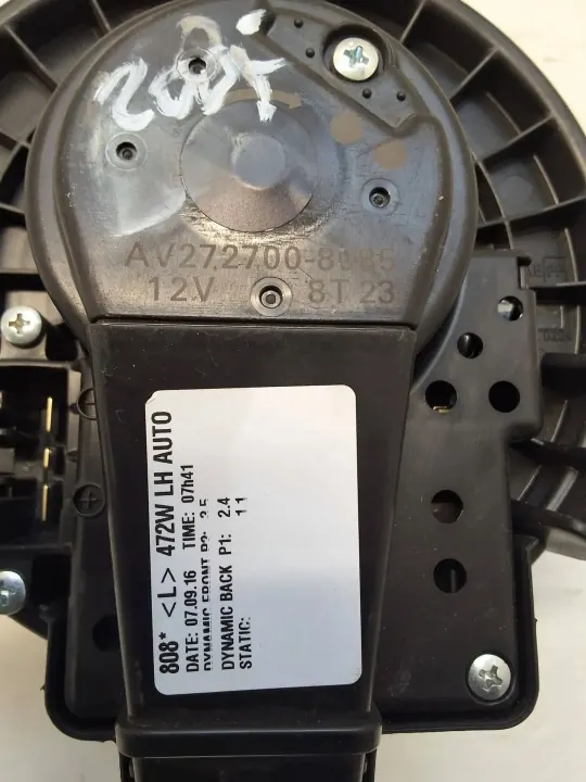Ventilador Calefactor Toyota OEM 472WLHAUT0 - Usado image 6