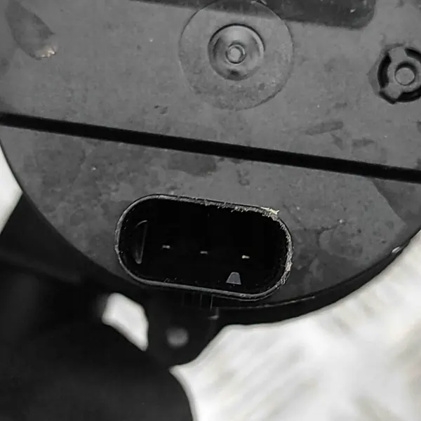 Vattenpump VW Golf 8 VIII 2.0TSI image 5