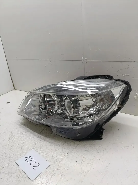 Linker koplamp Mercedes C-klasse W204 A2048208761 image 3