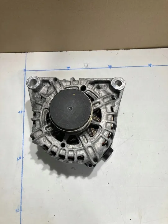 Vaihtovirtageneraattori Peugeot 308 1.2 THP OE 9826574080 image 3