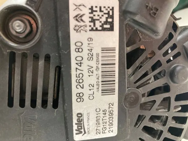 Vaihtovirtageneraattori Peugeot 308 1.2 THP OE 9826574080 image 7