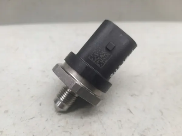 Kraftstoffdrucksensor OEM 0261545081 für 2.0 EcoBoost image 7