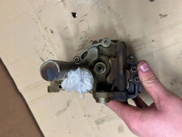 BMW Oliepomp OEM 7519870 voor 5 Serie 523i image 8
