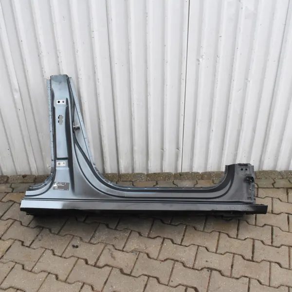OEM 5E7809602D Höger Fram B-stolpe Skoda Octavia IV image 2