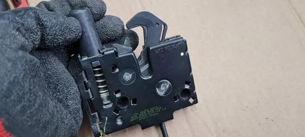 Audi Q5 SQ5 Blocco Cofano 80A823509 image 7