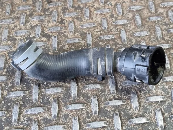 Volkswagen OE 5Q0122058B Vesijäähdyttimen Letku image 3