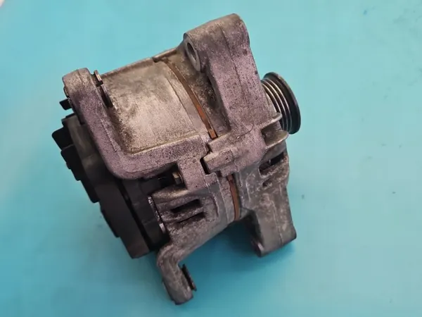 Gebrauchte Lichtmaschine Opel Zafira A 2.0 DTI image 3