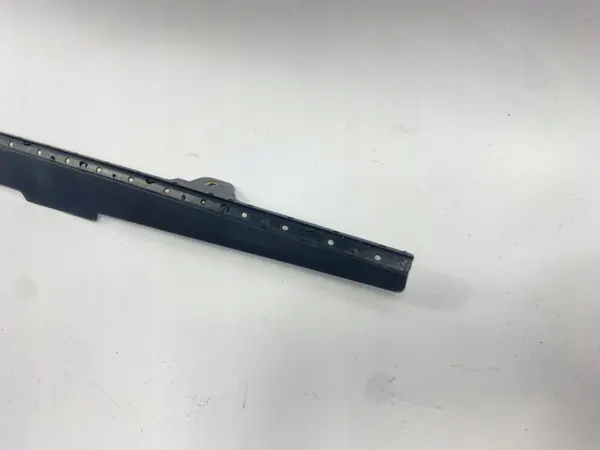 Kattoluukun tiiviste oikea Mercedes W124 W126 OEM 1407800292 image 5