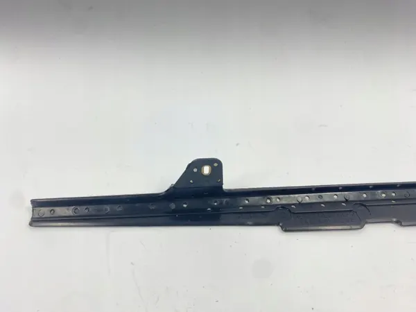 Kattoluukun tiiviste oikea Mercedes W124 W126 OEM 1407800292 image 8