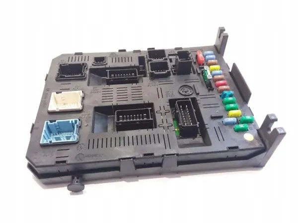 Module Confort OEM 9661940180 pour Citroën C5 III 1.6L image 2