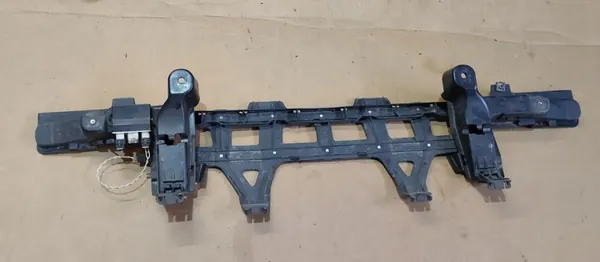 Suporte de para-choque traseiro com sensores para GLC W253 SUV A2538852101 image 2